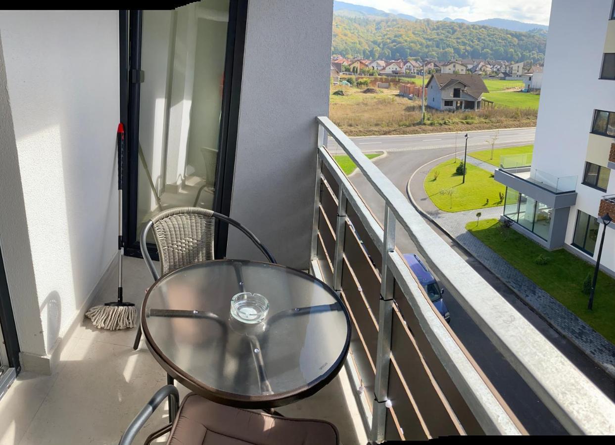 Appartement Deea H24 à Rîşnov Extérieur photo